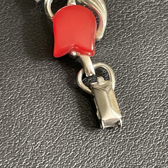 Vintage STAR Thermoset Bracelet Tulip Red Silver Tone Lucite Midcentury Floral - Picture 5 of 10